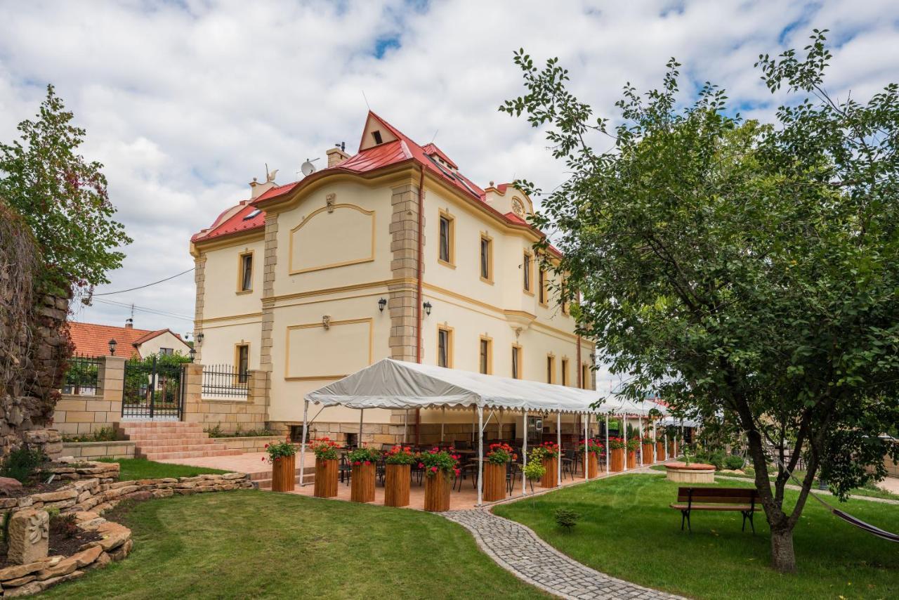 Villa Libosad Jičín Esterno foto