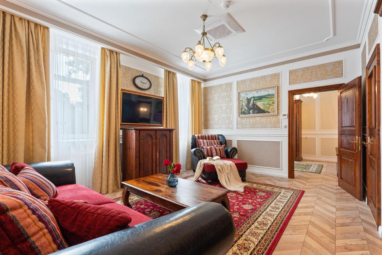 Villa Libosad Jičín Esterno foto